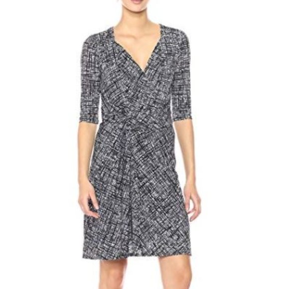 NWT ELLEN TRACY Crossover Twisted Front Dress - Picture 1 of 8